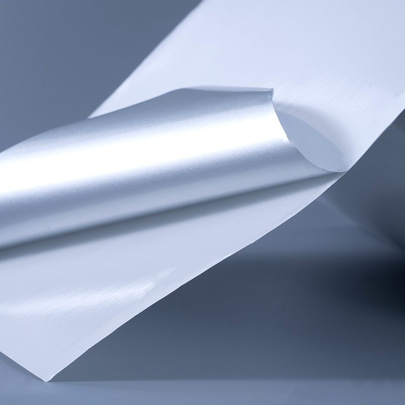 25mic sjajna bijela samoljepljiva poliesterska folija s akrilnim ljepilom na bazi vode za inkjet ispis
