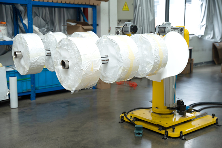 Samoljepljivi inkjet materijal